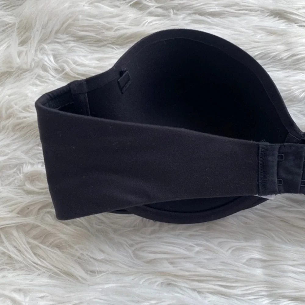 Maidenform |‎ Black Strapless Bra
